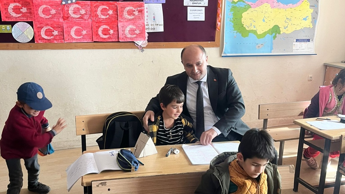 İlçe Milli Eğitim Müdürü Mustafa Tümer'den Okulumuza Ziyaret